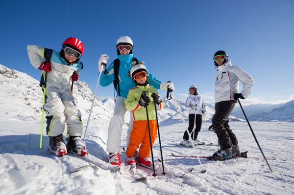 Okullar Arası Kayak Yarışması