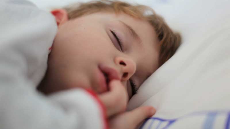 Çocuğun Yaşadığı Sorunlar Uyku Kalitesini Bozuyor 