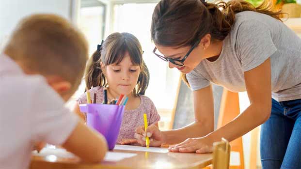 Hiperaktif çocuk, sessizce bir iş ile meşgul olamaz