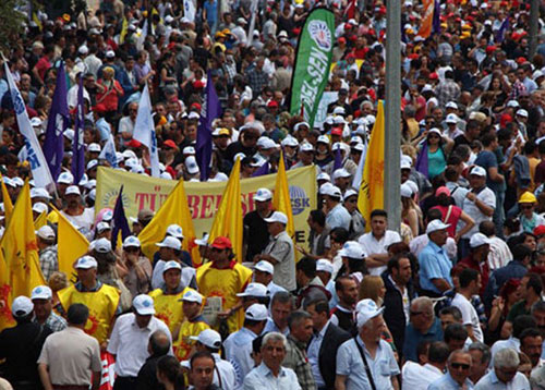 Binlerce Protestocu Şu An Taksime Yürüyor