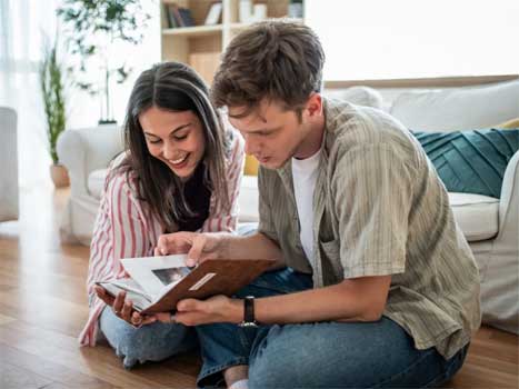 Bir Çift Olarak Birbirinize Daha Çok Yaklaşmanızı Sağlayacak 76 Soru Bir Çift Olarak Birbirinize Daha Çok Yaklaşmanızı Sağlayacak 76 Soru