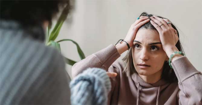 Kontrol Manyaklığı Olan Biriyle Nasıl Başa Çıkılır? 