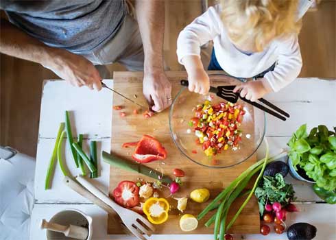 Kış Aylarında Vücudunuzu Zorlamadan Beslenmenin Yolları