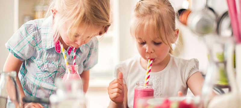 Beslenme Uzmanından Çocuklara Sütü Sevdirecek Öneriler 