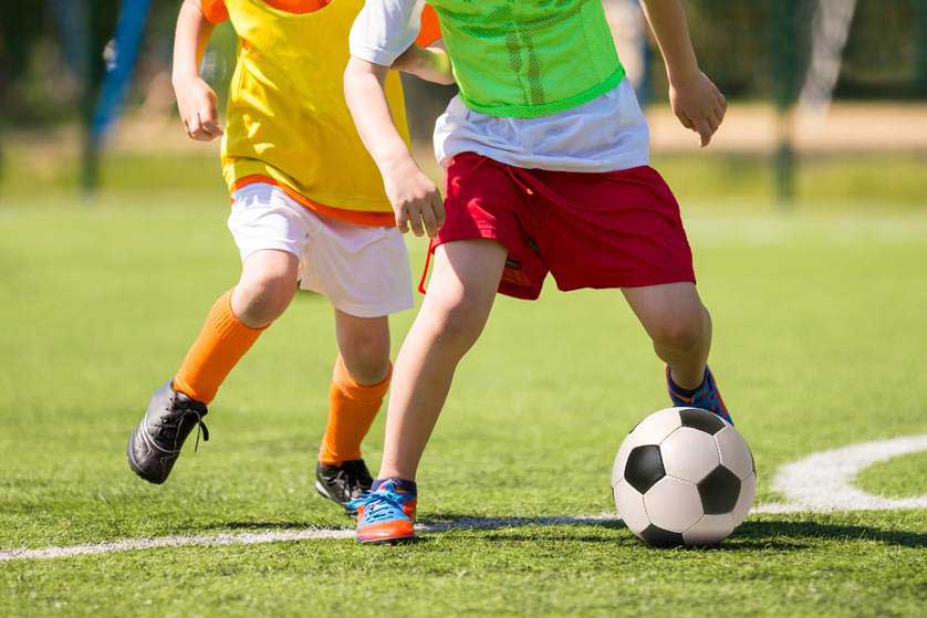 Çocuklarda Obeziteyi Futbolla Önleyin 