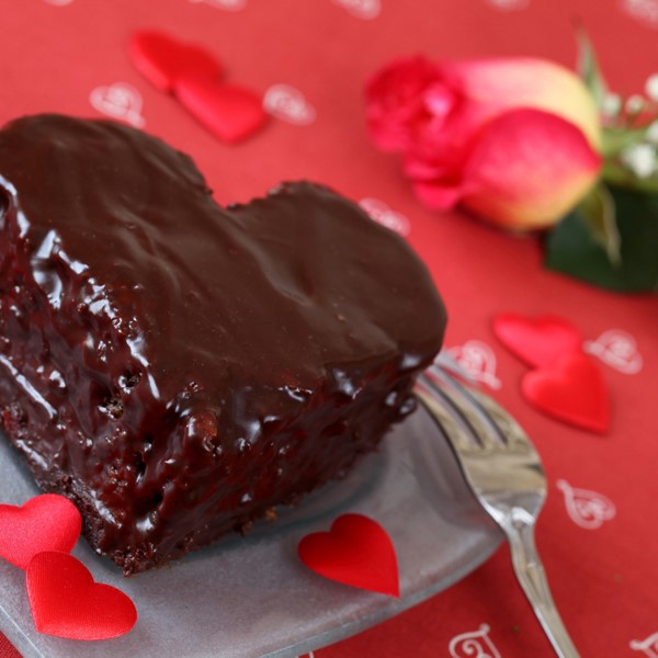 Sevgililer Gününe Özel Çikolatalı Pasta
