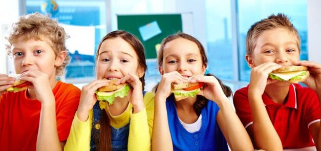 Yemek Seçen Çocuğa Nasıl Davranılmalı