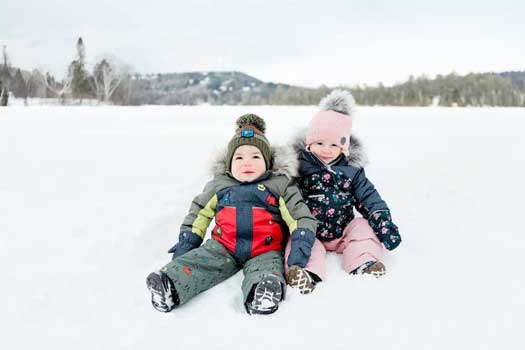 Kış Aylarında Bebekler Nasıl Giydirilmeli?  