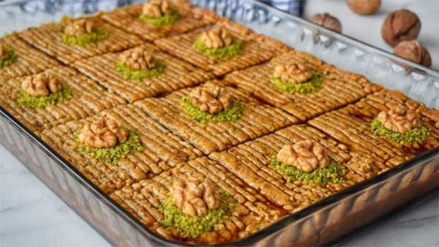 Nevzine Tatlısı Sofraların Vazgeçilmezi: İşte Evde Yapımı ve Püf Noktaları