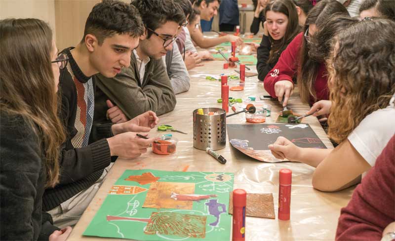 Pera Çocuk ve Gençleri 15 İstanbul Bienali ile Buluşturuyor 
