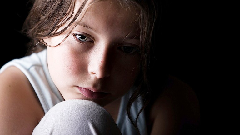 Çocuklar anne babalarının boşanma sonrası depresyona girebilir 