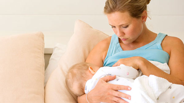 Bebek Sütün Yüzde 90ını İlk 5 Dakikada Emiyor