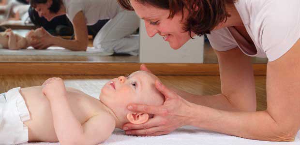 Kolik Olan Bebeğe Kraniyal Terapi 
