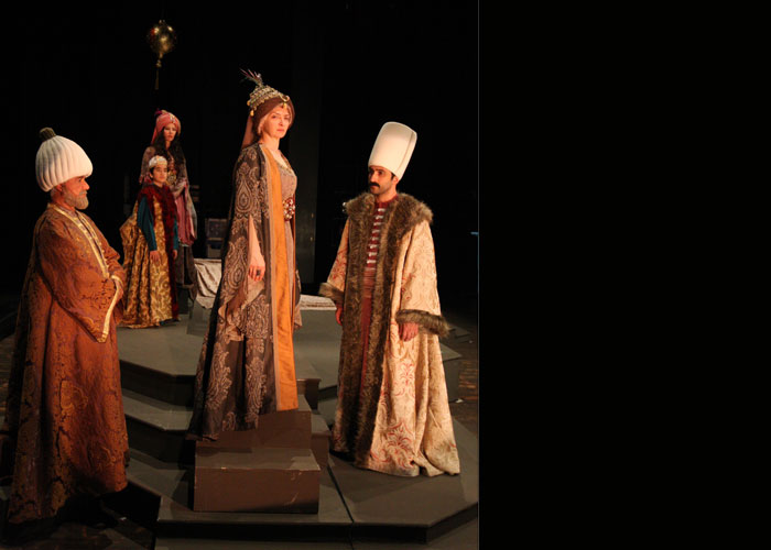 Kösem Sultan Mayısta Seyircisiyle Buluşuyor