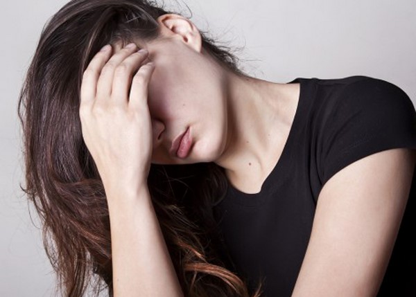 Öfke ve Stres Gençlerde Saç Kıran Nedeni
