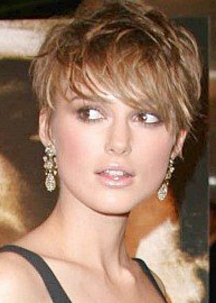 2011 İlkbahar Yaz Saç Modellerini Merak Ediyor Musunuz 