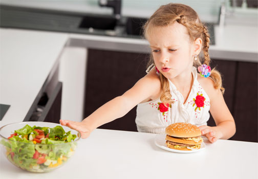 Küçük Çocuklarda Yeme Bozuklukları ile Nasıl Baş Edilir
