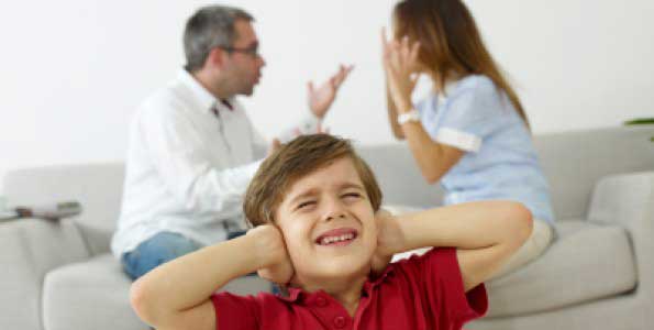 Çocuğunuzu Nasıl Yetiştirmeniz Gerektiğiyle İlgili Eşinizle Sürekli Tartışıyor Musunuz