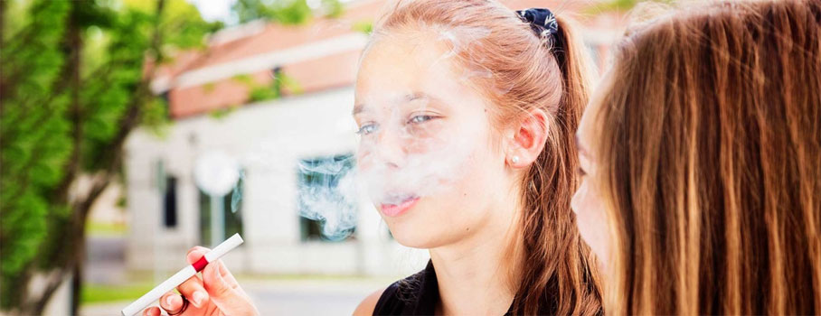 Çocuğunuzun Sigara İçtiğini  Anladığınızda Ne Yapmalısınız