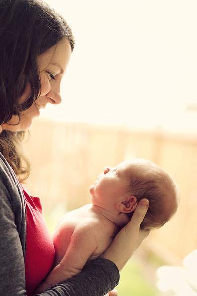 Anneyle Yenidoğan Arasında Sağlıklı Bağ Nasıl Kurulur