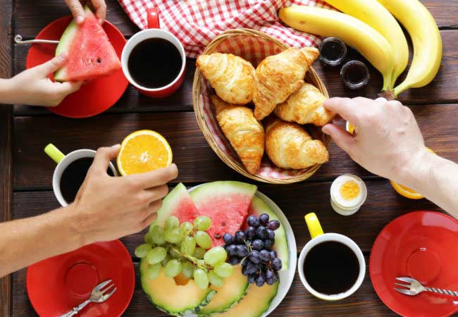 Düzenli ve Sağlıklı Kahvaltı Kilo Almayı Engelliyor 