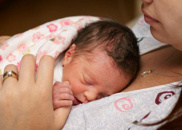 Prematüre Bebek Bakımındaki 10 Hassas Nokta