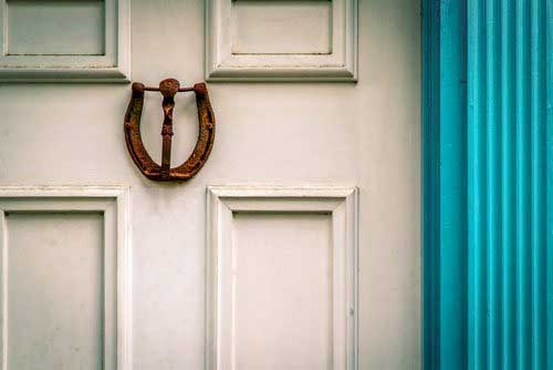 Kadim İnançlara Göre “Eşik” Koruması Nedir?