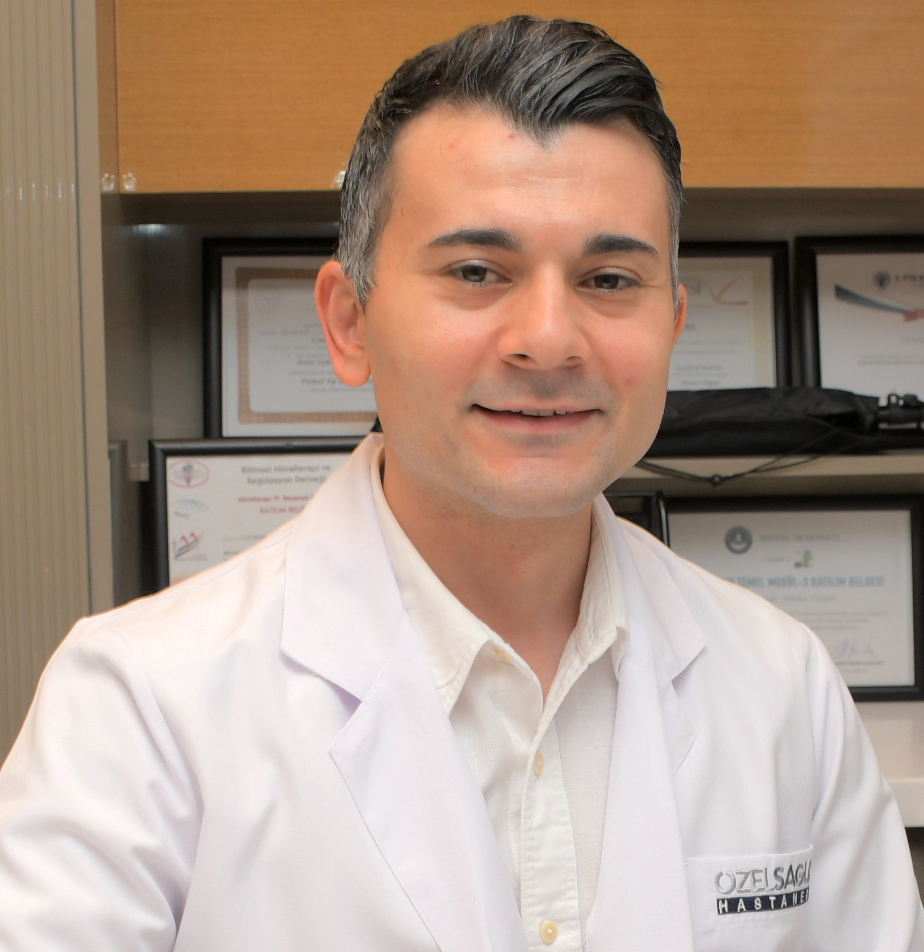 Fizik Tedavi ve Rehabilitasyon Uzmanı Dr. Arman O¨ztu¨rk