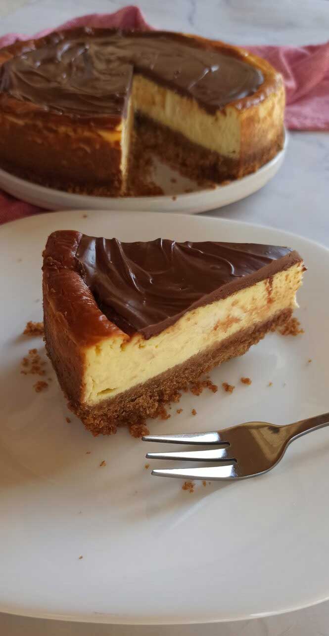 Evde Kolay Çikolatalı New York Cheesecake Yapımı Evde Kolay Çikolatalı New York Cheesecake Yapımı