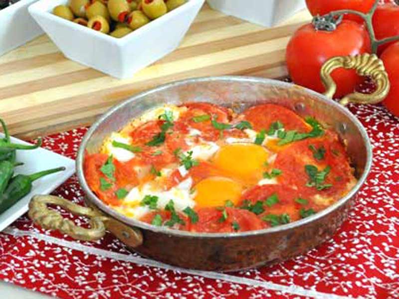 Osmanlı Mutfağında Domatesli Yumurta Nasıl Yapılırdı